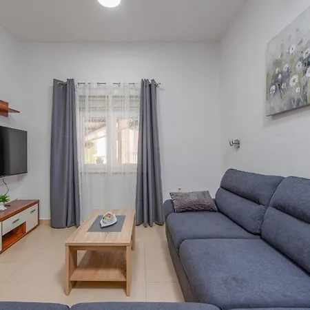 Pet Friendly In With Wifi Feriehus Banjevci